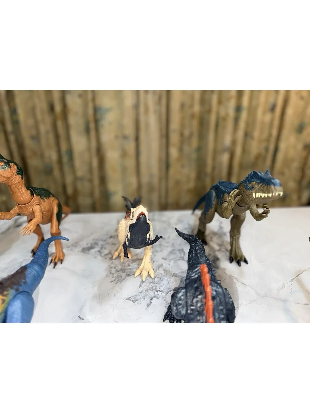 Lot of 16 Mattel Jurassic World Dinosaurs Roarivores Savage Strike Attack Pack